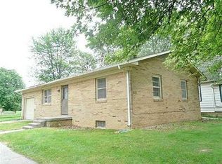 226 Nursery Rd, Anderson, IN 46012