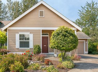 905 NE Pacific Dr, Fairview, OR 97024