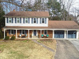 1530 Malvern Hill Pl, Herndon, VA 20170