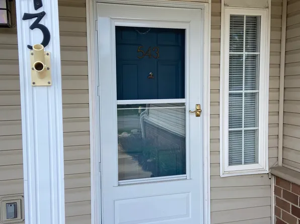 543 Lancaster Ct, Saline, MI 48176