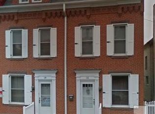 114 E Main St, Hummelstown, PA 17036