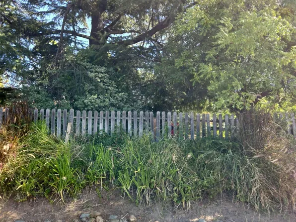 4640 Pennsylvania Ave, Fair Oaks, CA 95628