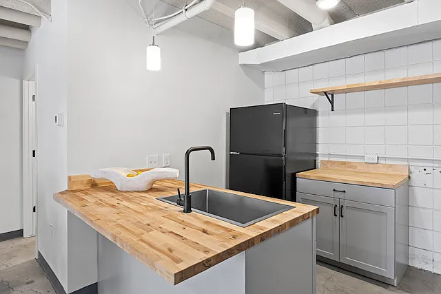 415 S Weber Street unit 104 - 1 — Photo 1