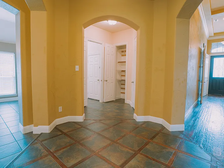 3240 Paseo — Photo 18