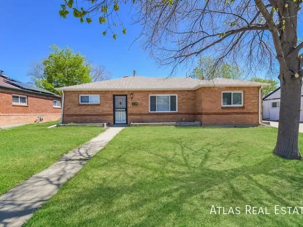 9240 Lillian Ln, Thornton, CO 80229