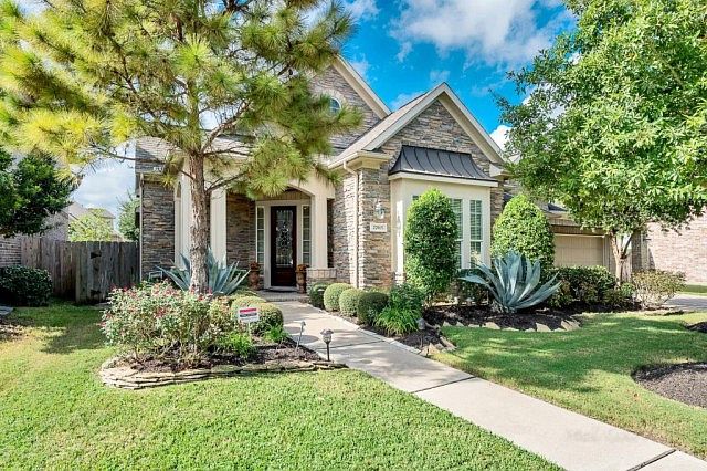 1st image of 27915 Norfolk Trail Ln