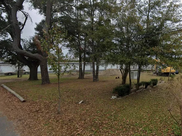 1716 Foster St., Conway, SC 29527