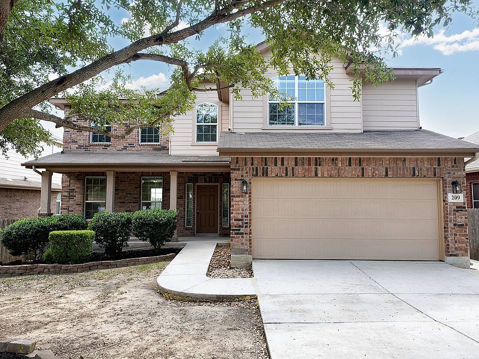 1st image of 209 Kensington Dr
