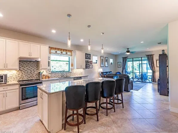 11810 Darcy PL, FORT MYERS, FL 33913