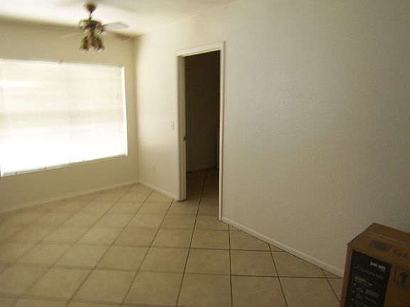 3rd image of 1033 W La Jolla Dr