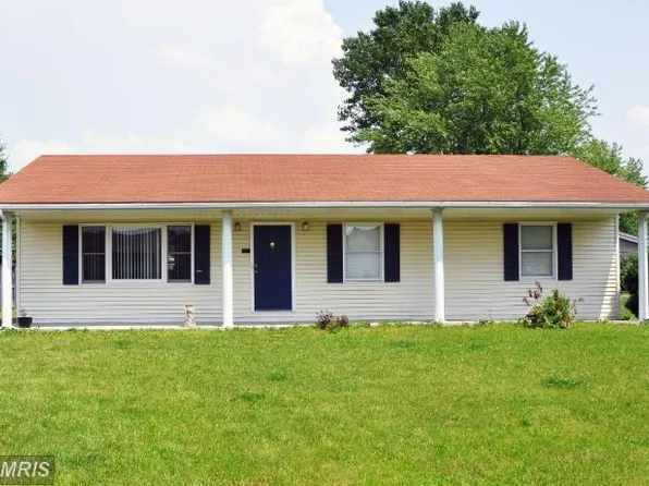 318 Hackberry Dr, Stephens City, VA 22655