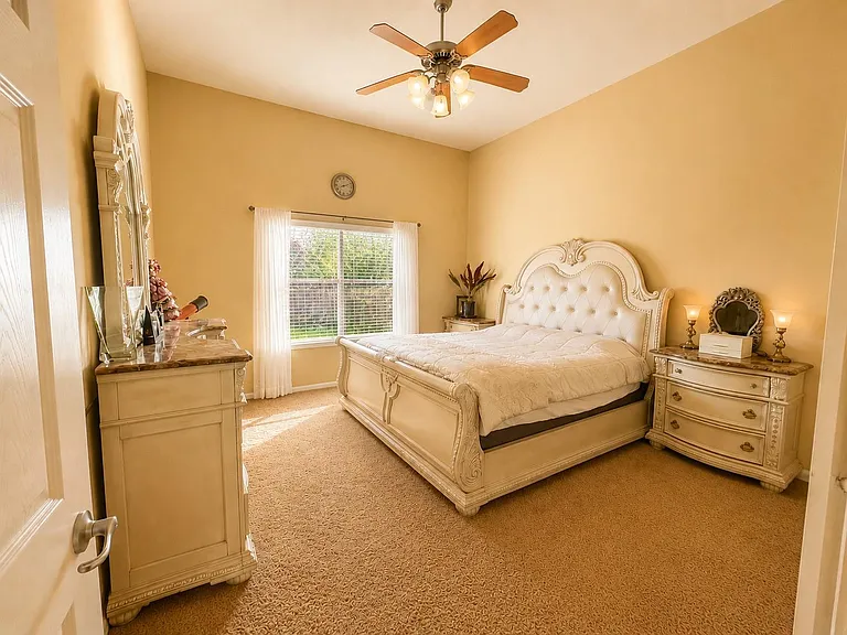 25203 Bright Hollow Ln — Photo 11