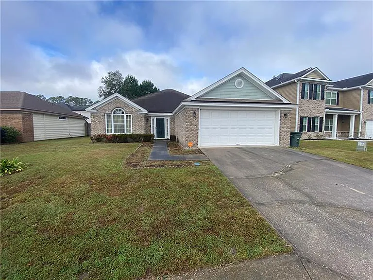 117 Hopeland Dr — Photo 1