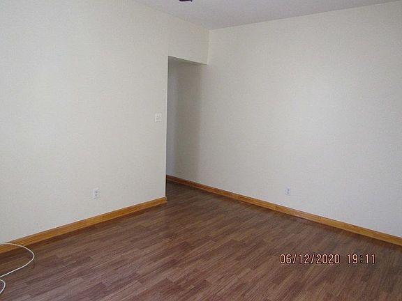 2nd image of 541 McDonald Ave #2C