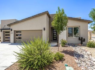 6221 Rosemary Rd, Las Cruces, NM 88012