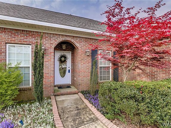 4th image of 11542 Courtney Ln