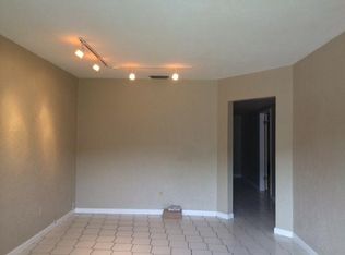 5723 Sheridan Rd, Tampa, FL 33611