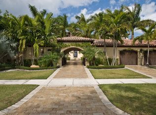 4420 N Bay Rd, Miami Beach, FL 33140