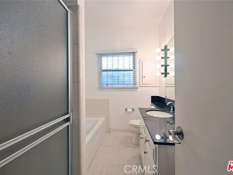 149 S Crescent Dr #C — Photo 6