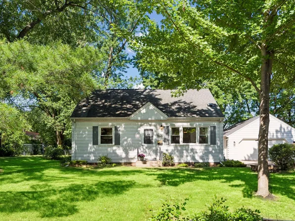 8620 Russell Ave S, Bloomington, MN 55431