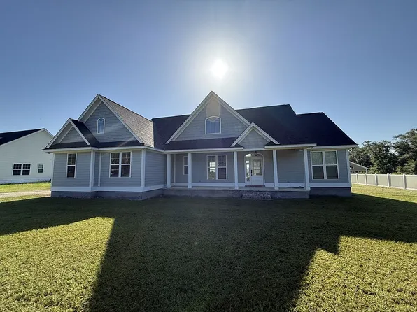 1514 Upper Hawthorne Trl, Cairo, GA 39828