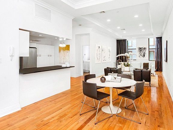 2nd image of 25 Murray St #3F1