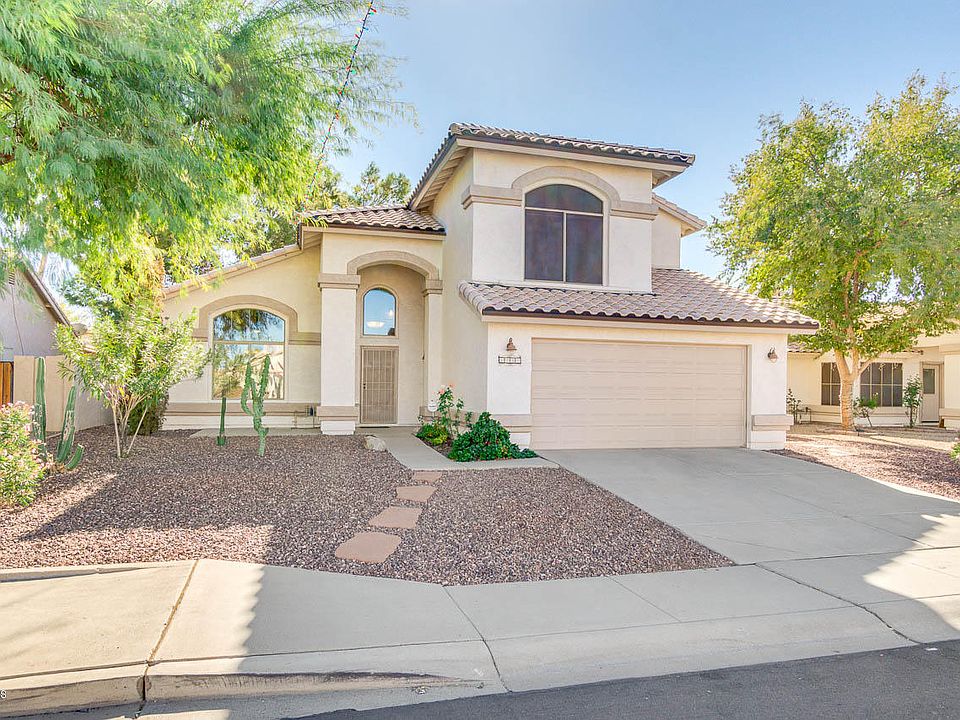 1st image of 1401 W Canary Way