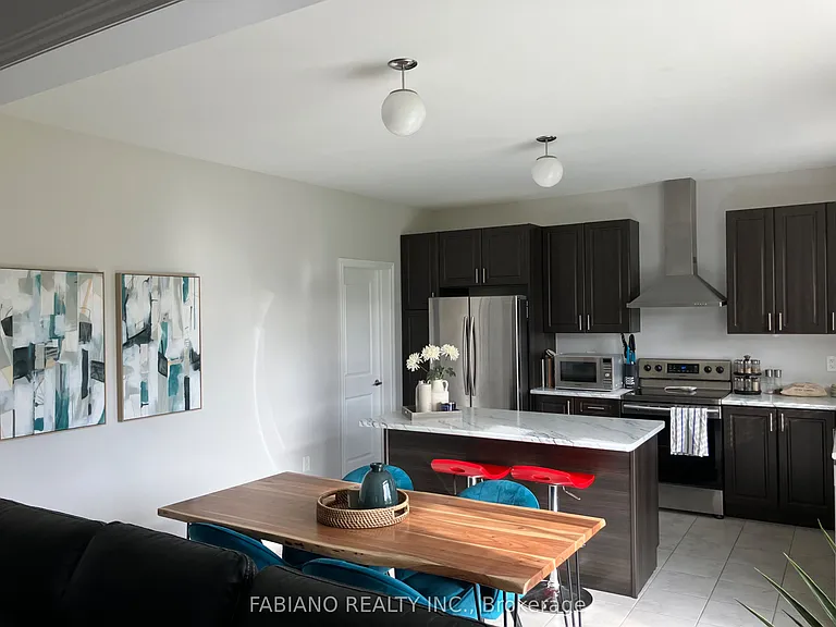 175 Brownley Ln #UPPER — Photo 6