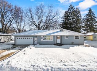 2001 South MAPLE AVENUE, Marshfield, WI 54449