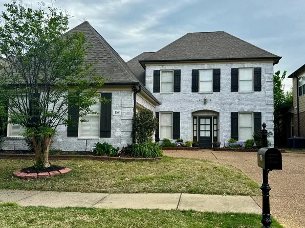 158 E Porter Run Dr, Collierville, TN 38017
