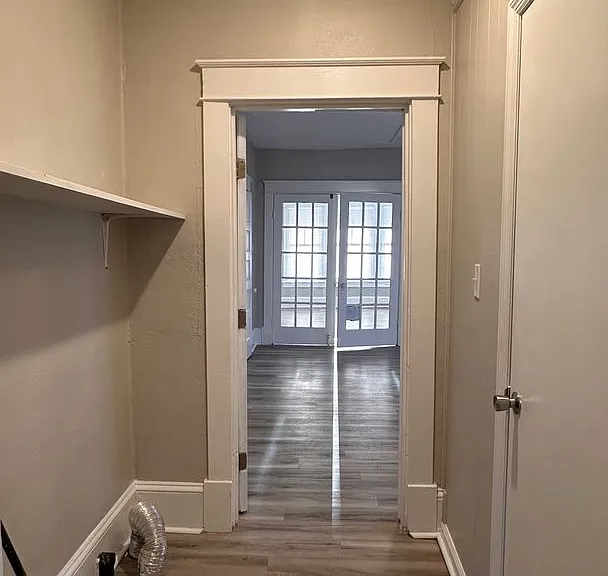 407 Saint Andrew St #1 — Photo 8