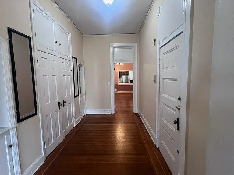 2352 Eutaw Pl — Photo 8