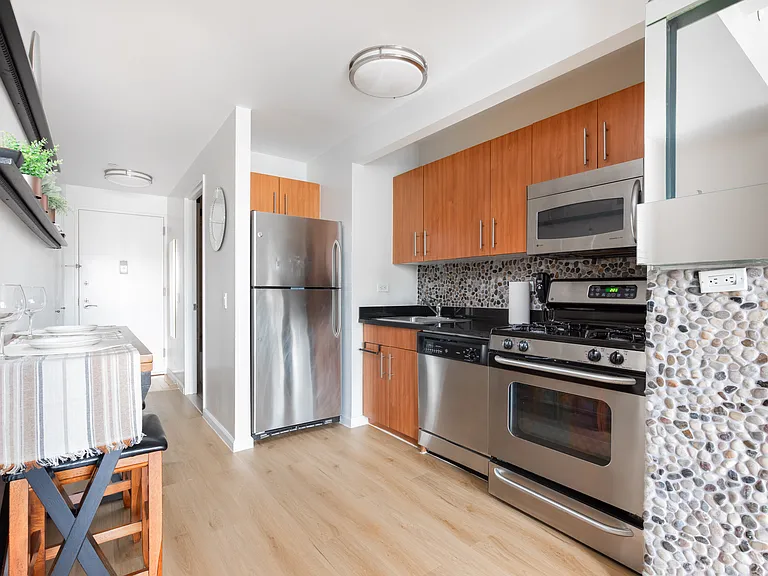 20 West St #41E — Photo 6