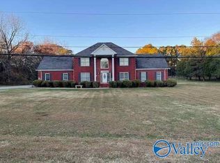 5003 Greta Dr, Huntsville, AL 35810