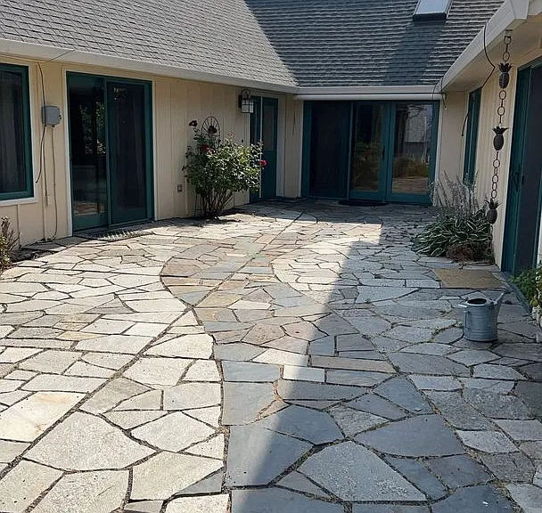 4406 San Juan Dr — Photo 2