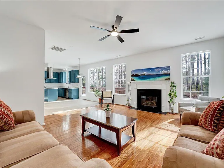 1005 Martin Bench Ct — Photo 13