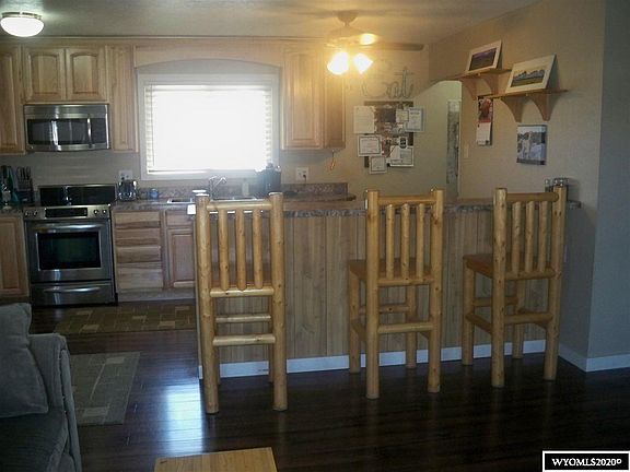 5th image of 1417 Carbon St