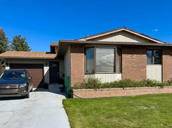 85 NW Cayuga Cres W, Lethbridge, AB T1K 5H4