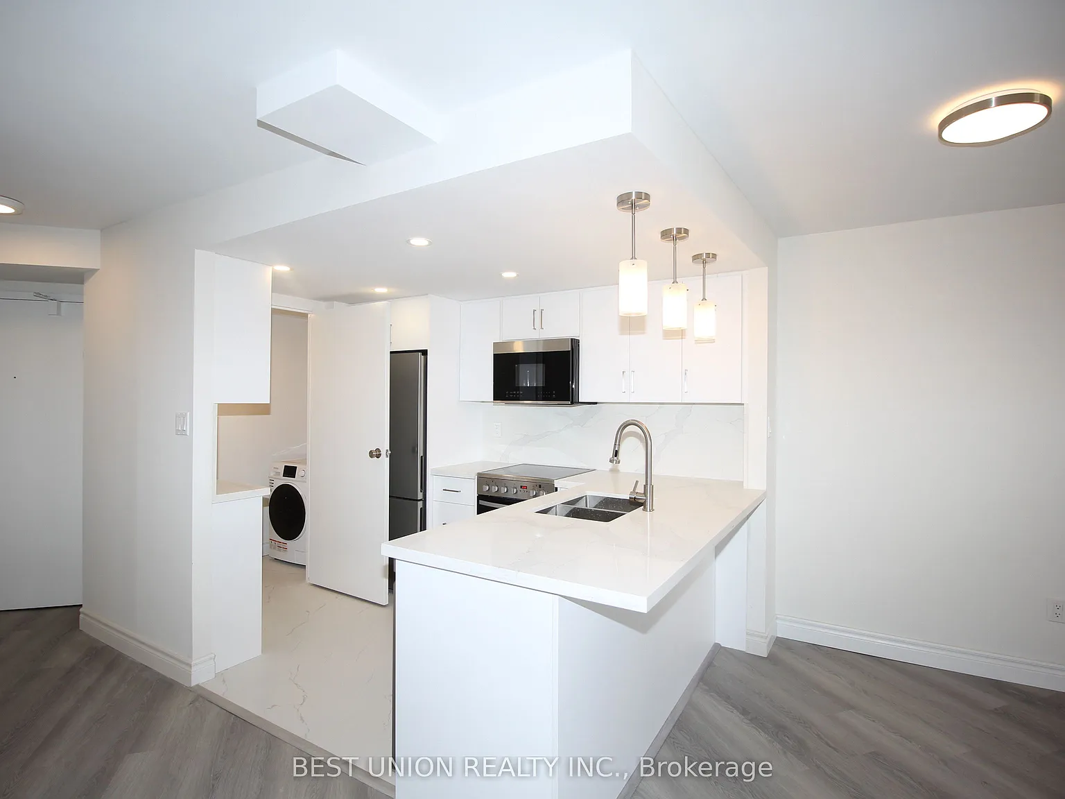 2 bed, $3,250 — Photo 4