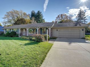 4545 Phoebe Ln, Mount Pleasant, WI 53405