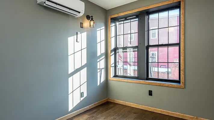 Rented by Nooklyn NYC LLC | media 63