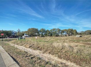 550 Cypress Springs Dr, Driftwood, TX 78619