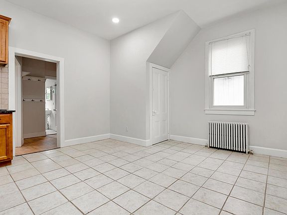Kitchen has Big pantry area with sitting.