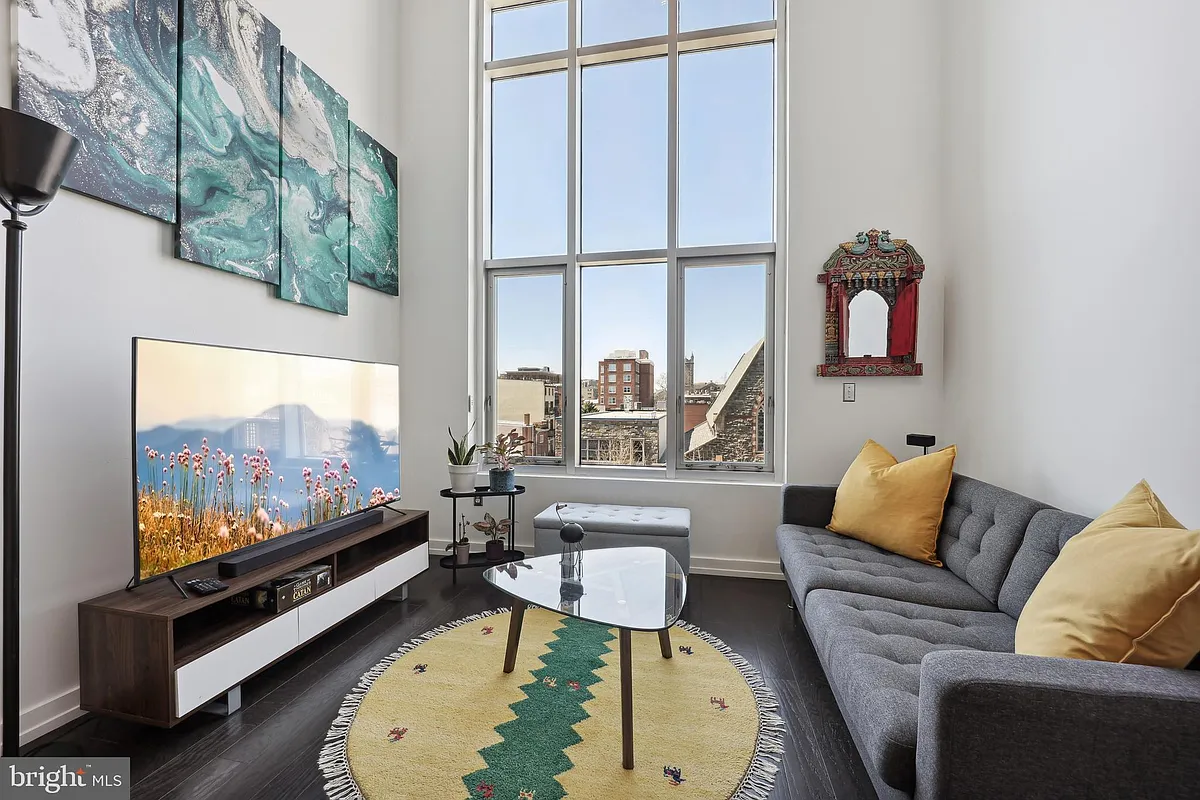 Building Photo - 1515 15th St NW #414