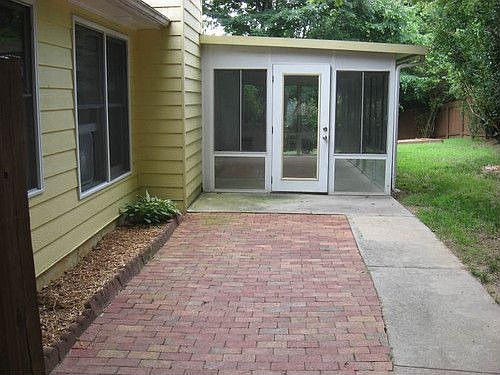 3rd image of 4615 Creek Side Dr