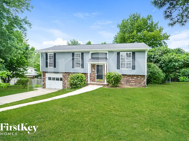 108 Twin Lakes Rd — Photo 2