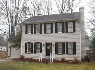 105 Brandywine Dr, Raleigh, NC 27607