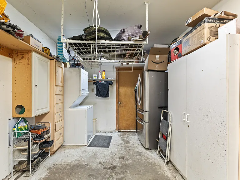 Garage| Washer And Dryer