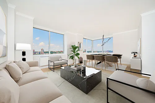 160 Riverside Blvd Photo 1