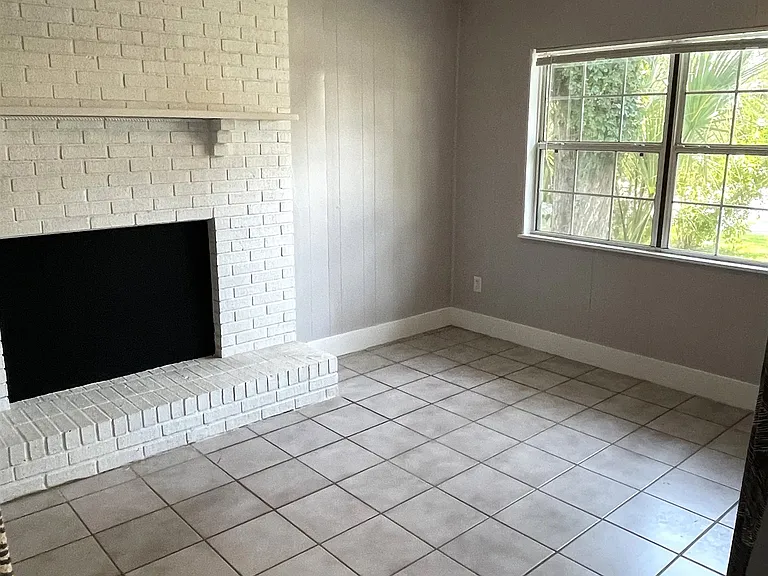 13 Solano Ave — Photo 6